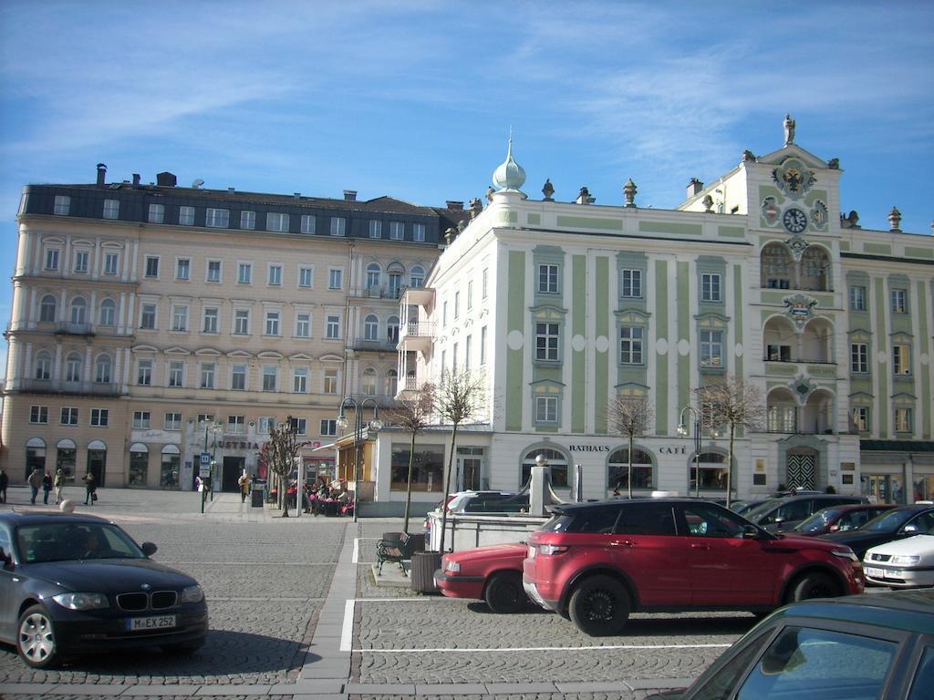 Garconniere Im Ehemaligen Hotel Austria Gmunden Exterior photo