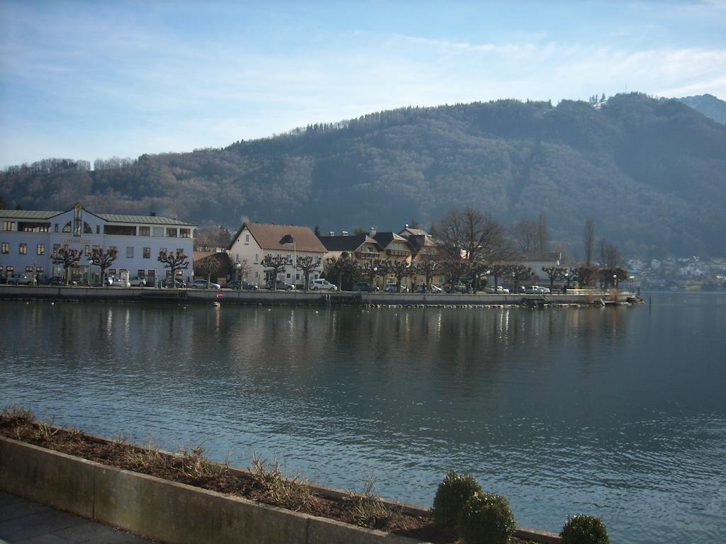 Garconniere Im Ehemaligen Hotel Austria Gmunden Exterior photo